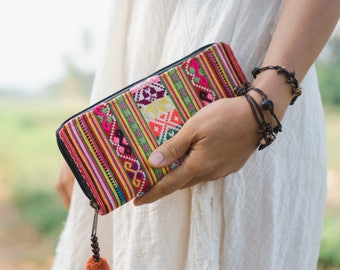 One of a Kind Vintage Women Wallet with Hmong Hill Tribe Embroidered, Boho Purse for Women, Women Purse from Thailand - WA301VC