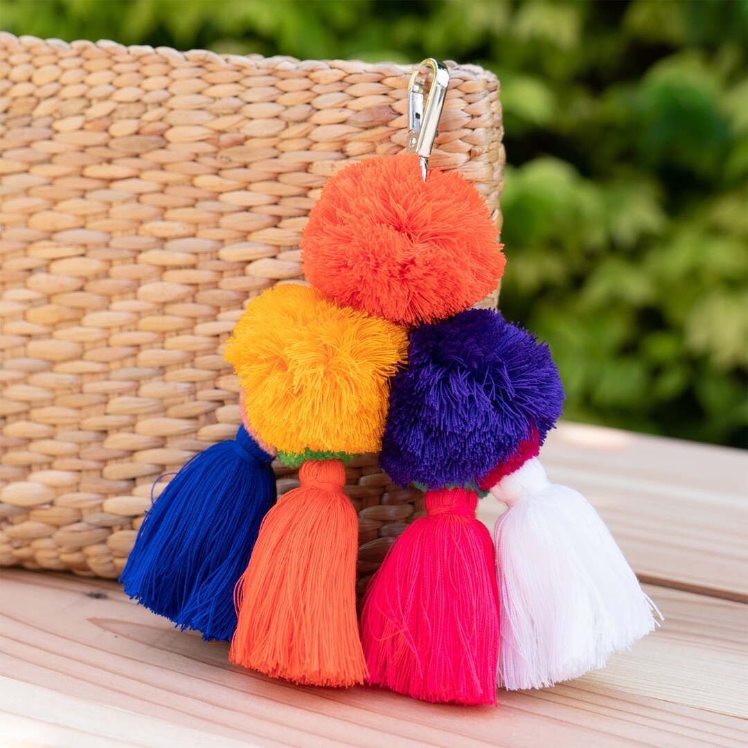 Tassel Pom Pom Mirror Keychain Tassel Keychain Keychain Pom Pom Wholesale Cute Fluffy Ball Pom