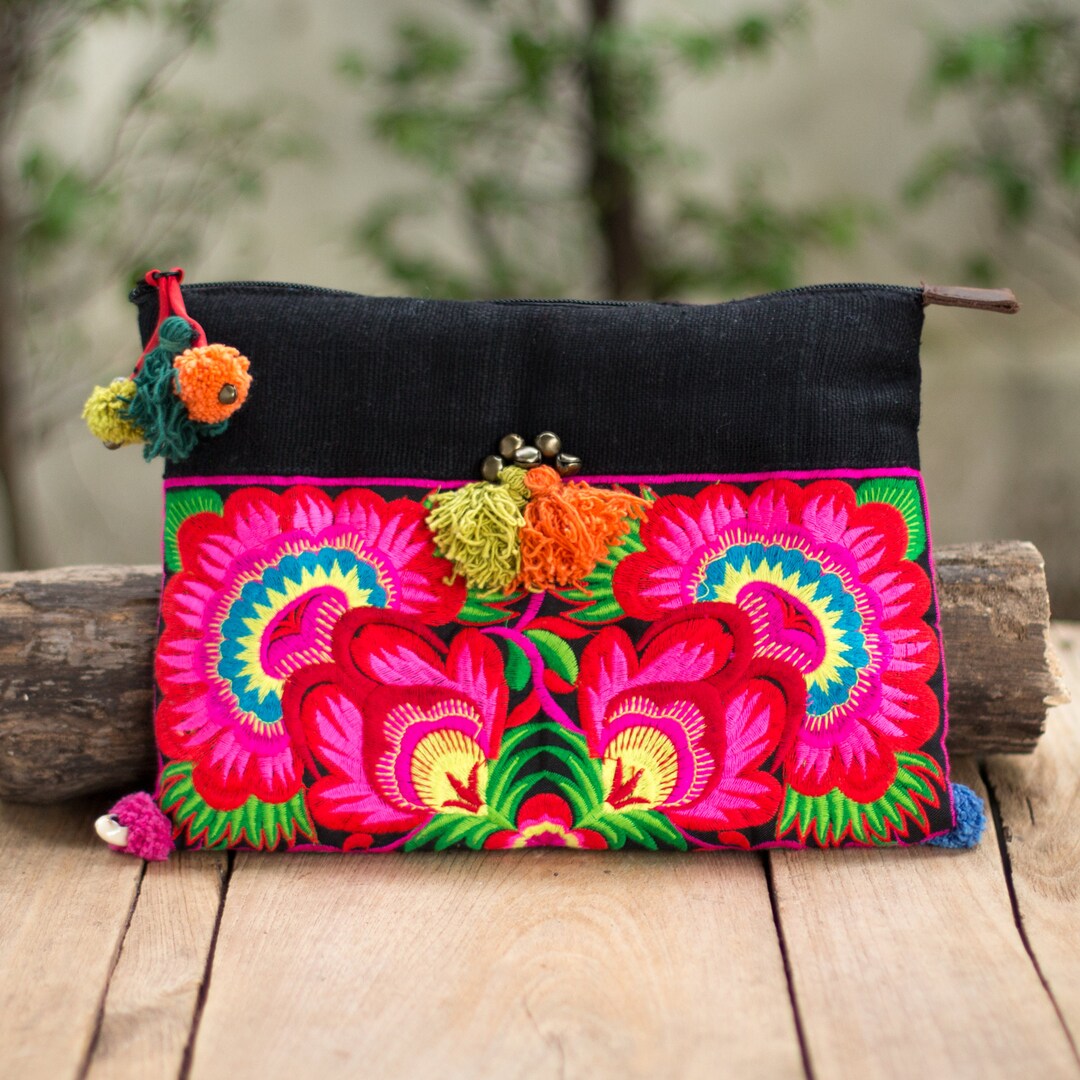 Bolso de mano/porta iPad estilo bohemio artesanal tailandés con