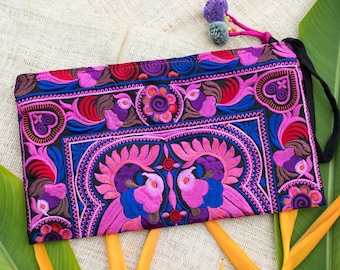 Bolso clutch con patrón de pájaro rosa con bordado de tribus hmong, bolso único de Tailandia, bolso clutch boho, regalo único para ella - BG308PINB