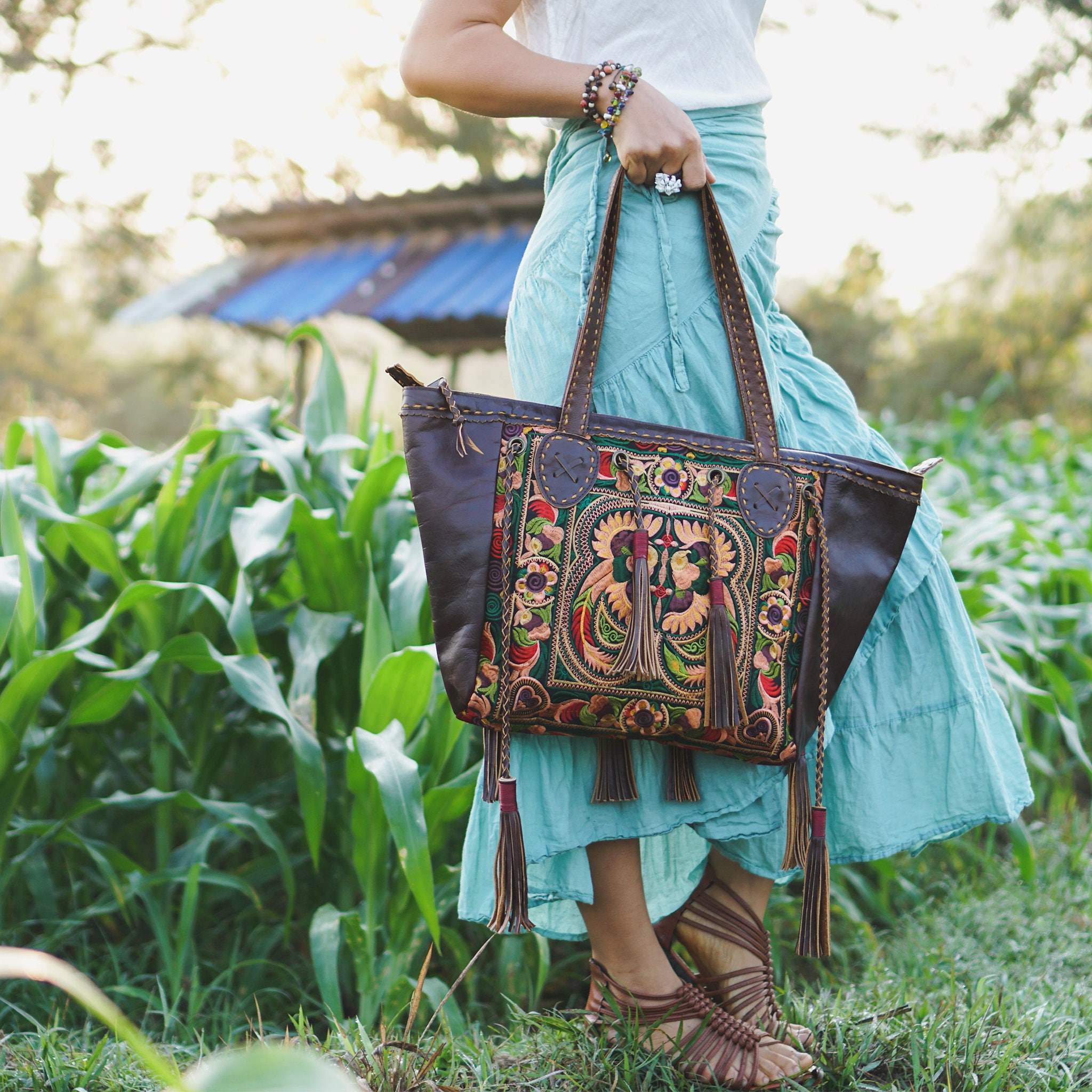 Totes Handbags & Shoulder Bags Changnoi One-of-a-Kind Boho Embroidered ...