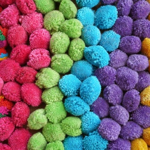 Fluffy Yarn Pom Poms Pick Your Own Colors 1cm 4cm , 80 Assorted