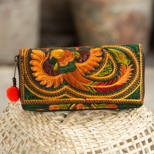 Cartera Boho hecha a mano con monedero con cremallera y pompón bordado tribal Hmong para mujer - WA301ORGB