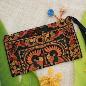 Mokka Tribal Vogel Muster Hmong Bestickte Clutch Tasche, Einzigartige Armband für Frauen, Ethno Geldbörse aus Thailand, Geschenk für Sie - BG308MB