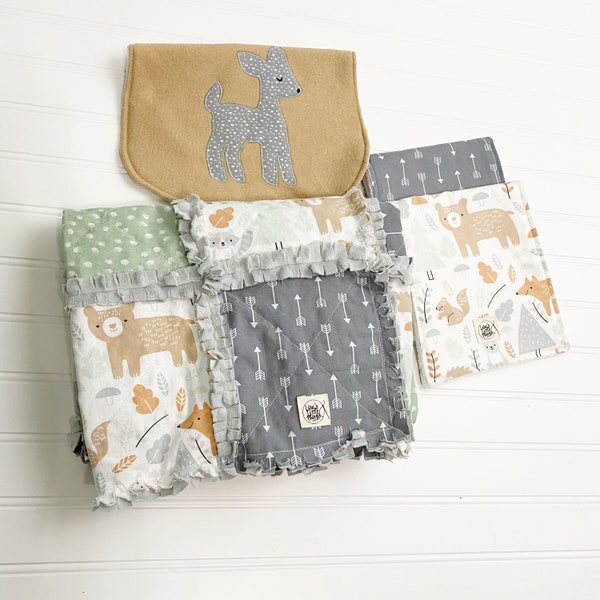 Woodland theme nursery quilt set-New baby gift-Woodland animal nursery decor-Baby shower gift-Handmade baby quilt set