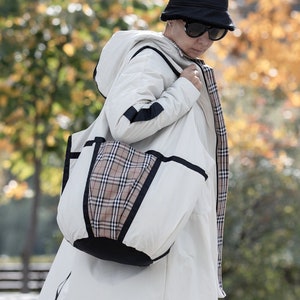 Quilted Puffer Shoulder Tote Bag: Oversized Plaid Design
