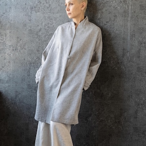 Minimalist Linen Duster Coat: Lightweight Summer Overcoat with Pockets