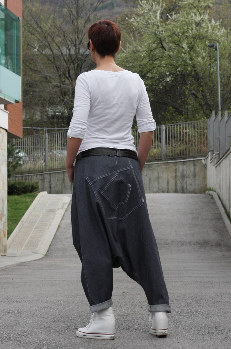 pants baggy in crotch