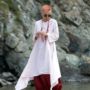 Asymmetrical Linen Blouse – Boho Tunic Top for Women, Flowy Summer Shirt Handmade