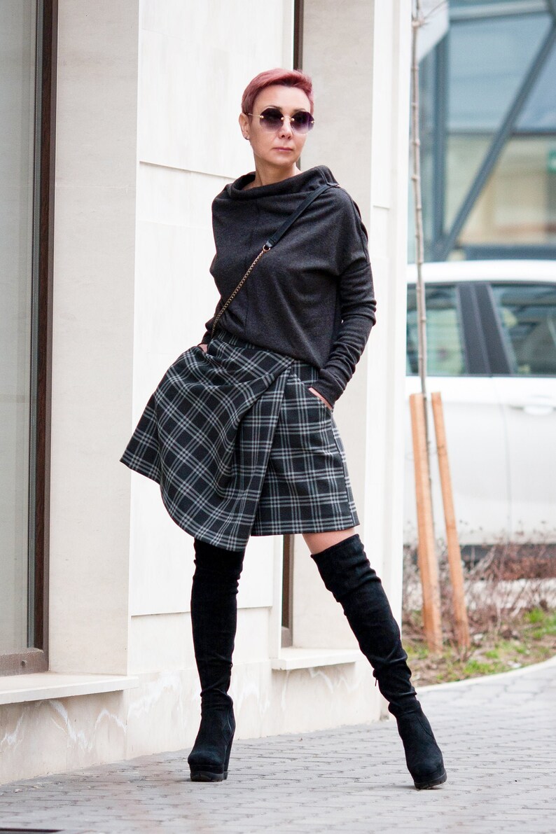 Shorts women/ NEW/ Trousers women/ Pockets / High waist image 0