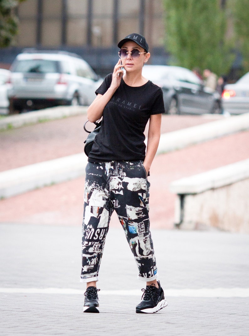 Drop crotch pants/ Dance pants/ Urban clothes/ Baggy pants/ black/white print