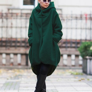 100% Wolle Mantel/ Wintermantel für Frauen/ Kapuzenmantel/ Extravaganter Mantel/ Übergröße/ Designer Mantel/ Jacke/ Kapuzenstrickjacke/ Asymmetrischer Mantel Dark green