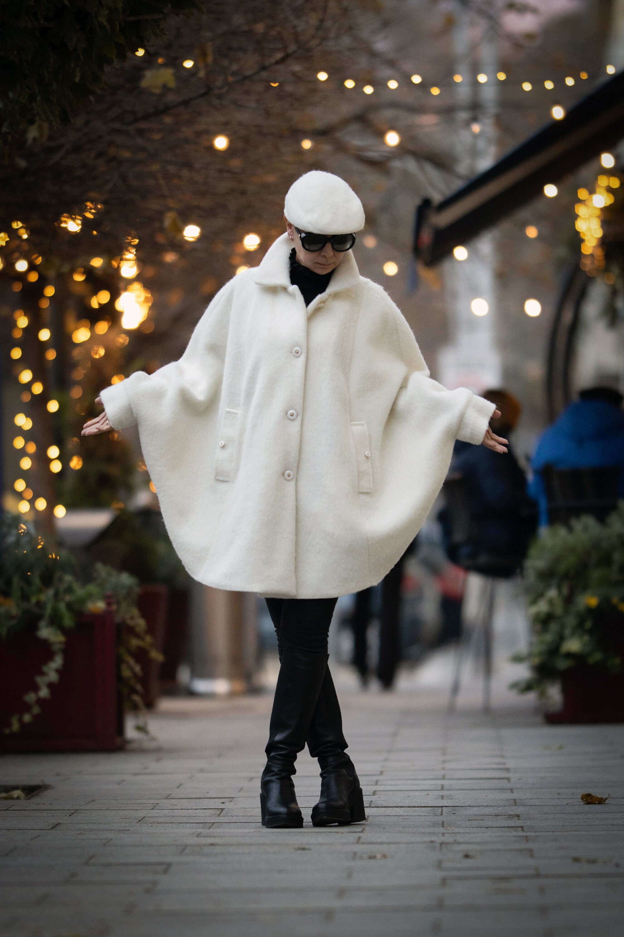 White cape top coat womens
