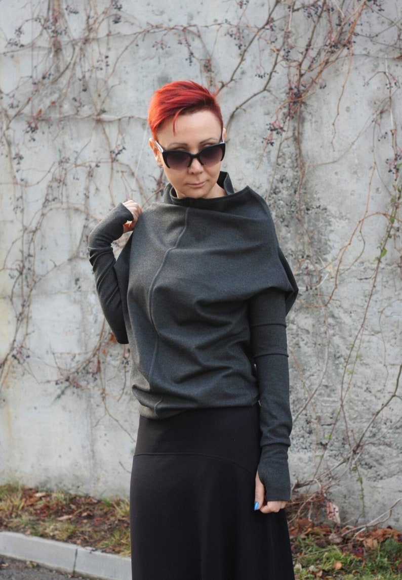 Gray Casual Turtleneck Top, Long sleeved blouse, Pullover, Minimalist Blouse, Casual top, Sweater women, Autumn Winter Top, Black top image 1