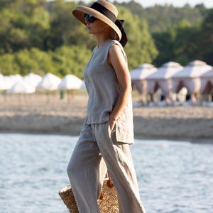 Linen shirt and pants set for women, handmade beige co-ord
Oversized linen outfit, boxy shirt and loose trousers