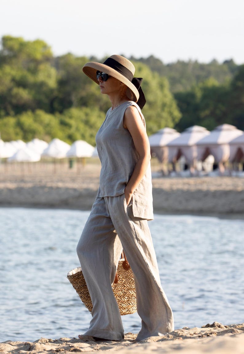 Linen shirt and pants set for women, handmade beige co-ord
Oversized linen outfit, boxy shirt and loose trousers