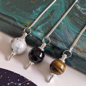Pendulum MOONSTONE dowsing , ONYX or Tiger Eye  real genuine moonstone round pendulum, divinatory pendulum for meditation, gift idea