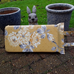 Garden kneeling  mat..kneeler pad