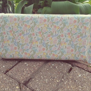 Oilcloth garden kneeling mat