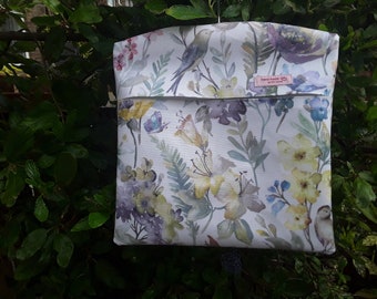 Oilcloth peg bag