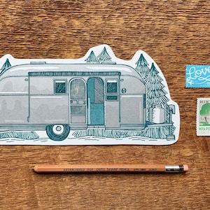 carte postale vintage de camping-car, carte postale de camping, carte postale de camping-car, carte postale typographique découpée