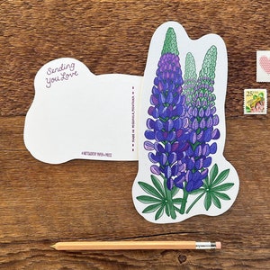 Carte postale lupin, fleur de lupin, carte postale typographique découpée