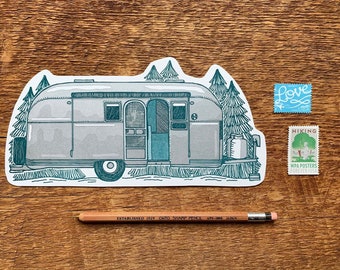 carte postale vintage de camping-car, carte postale de camping, carte postale de camping-car, carte postale typographique découpée