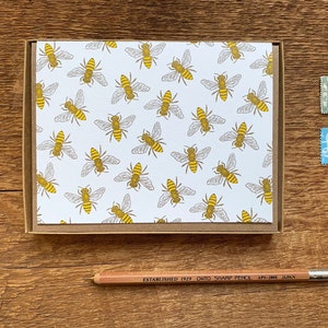 Abeilles, coffret de 6 cartes typographiques, intérieur vierge