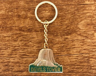 Devils Tower Enamel Keychain, Wyoming Keychain, Single Hard Enamel Keychain