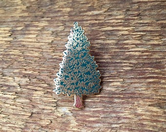 Pine Tree Enamel Pin, Outdoors Enamel Pin, Single Hard Enamel Pin with Butterfly Clutch