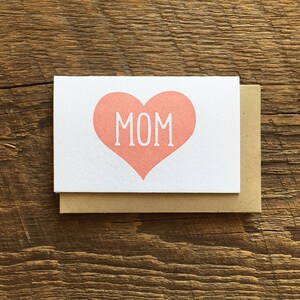 Tarjeta de Corazón de Mamá, Feliz Día de la Madre, Tarjeta Adjunta, Tarjeta de Regalo, Mini Tarjeta, Mini Tarjeta Doblada con Impresión Tipográfica