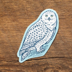 Sticker sneeuwuil, sticker uil, sticker buiten, enkele gestanste vinylsticker