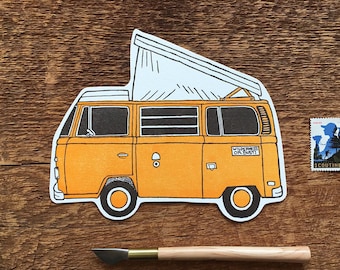 Cartolina camper, cartolina autobus camper arancione, cartolina tipografica fustellata
