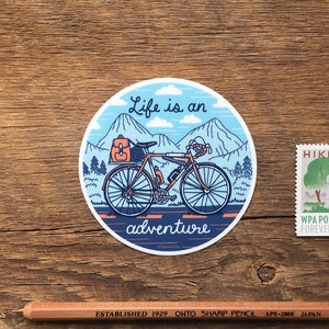Adesivo avventura, adesivo per bicicletta, adesivo per esterni, adesivo in vinile fustellato singolo