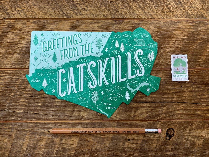Cartolina Catskills, Saluti dalle Catskills, Cartolina Die Cut Letterpress Stato immagine 1