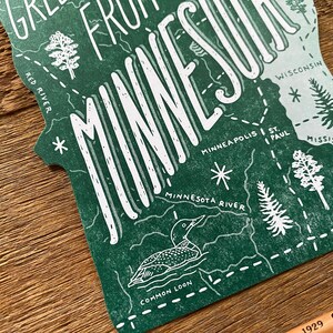 Carte postale du Minnesota, Salutations du Minnesota, Carte postale d’État Die Cut Letterpress image 4