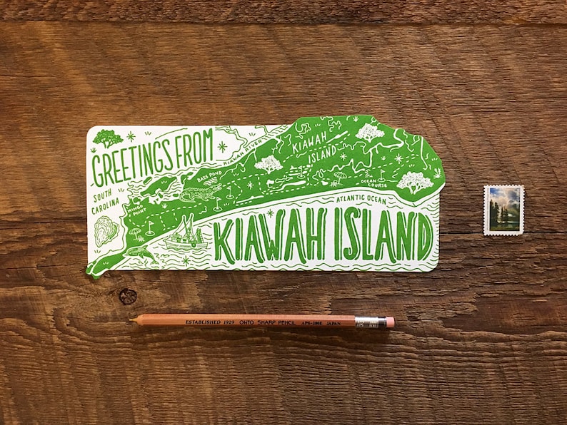 Carte postale de l'île Kiawah, Salutations de l'île Kiawah, carte postale typographique découpée image 1