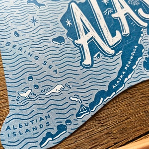 Carte postale de l'Alaska, Salutations d'Alaska, carte postale d'État typographique découpée image 6