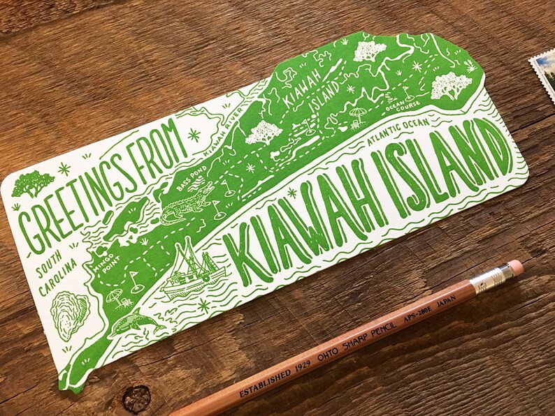 Carte postale de l'île Kiawah, Salutations de l'île Kiawah, carte postale typographique découpée image 2