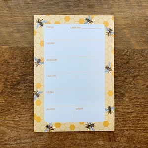 Honey Bees Weekly Desk Planner, Honey Bees Pattern , 6.75 x 9.75 To Do Notepad image 4