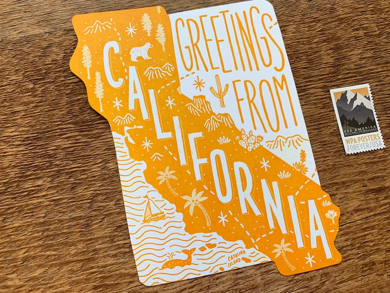 Carte postale californienne, salutations de Californie, carte postale d'État typographique découpée image 3