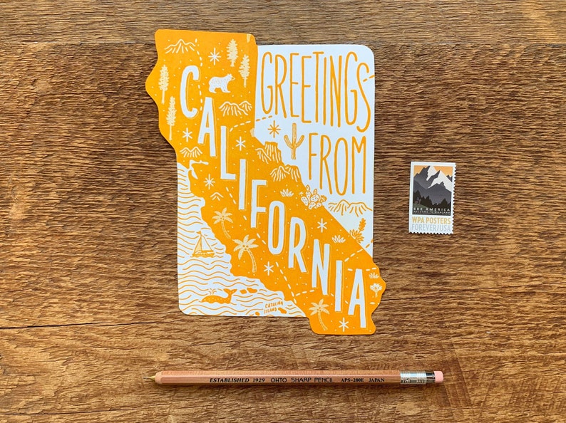 Carte postale californienne, salutations de Californie, carte postale d'État typographique découpée image 1