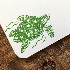 Carte postale de l'île Kiawah, Salutations de l'île Kiawah, carte postale typographique découpée image 8