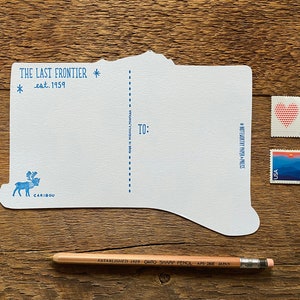Carte postale de l'Alaska, Salutations d'Alaska, carte postale d'État typographique découpée image 3