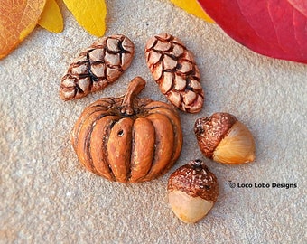 Cabochons de pommes de pin citrouilles, pendentif fabriqué artisanalement, petit ensemble de cinq pièces en pâte polymère, automne-hiver, fournitures de broderie de perles