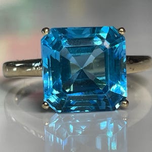 Vintage Asscher Cut Blue Topaz Ring in 10K Yellow Gold