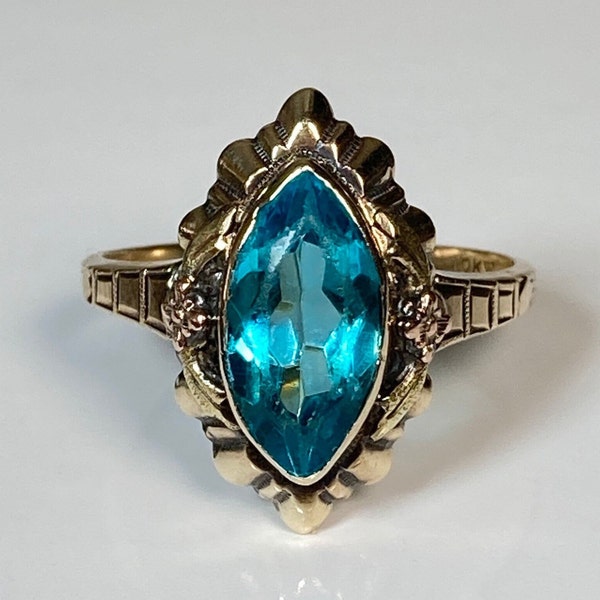 Antique Marquise Blue Gemstone Blossom Ring in Yellow Gold