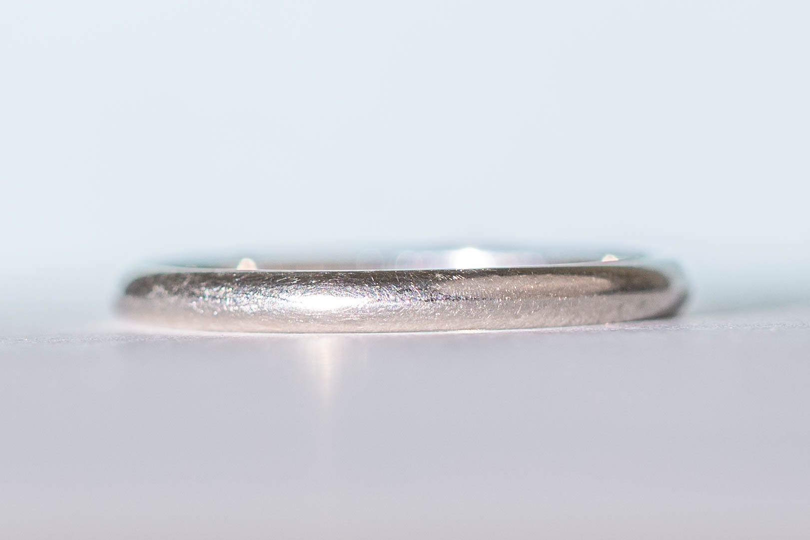 Vintage Solid Platinum Band With Patina 2mm Size 7 1 2 Etsy Sweden
