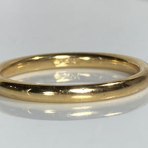 Vintage 18K Yellow Gold Rounded Band Size 5 3/4