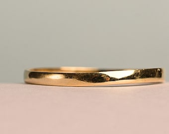 Vintage 2mm Keepsake Plain Gold Band in 10K Yellow Gold